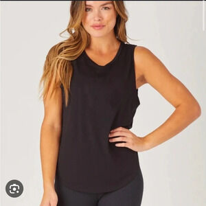 NWT GLYDER MOOD BLACK ACTIVE TANK